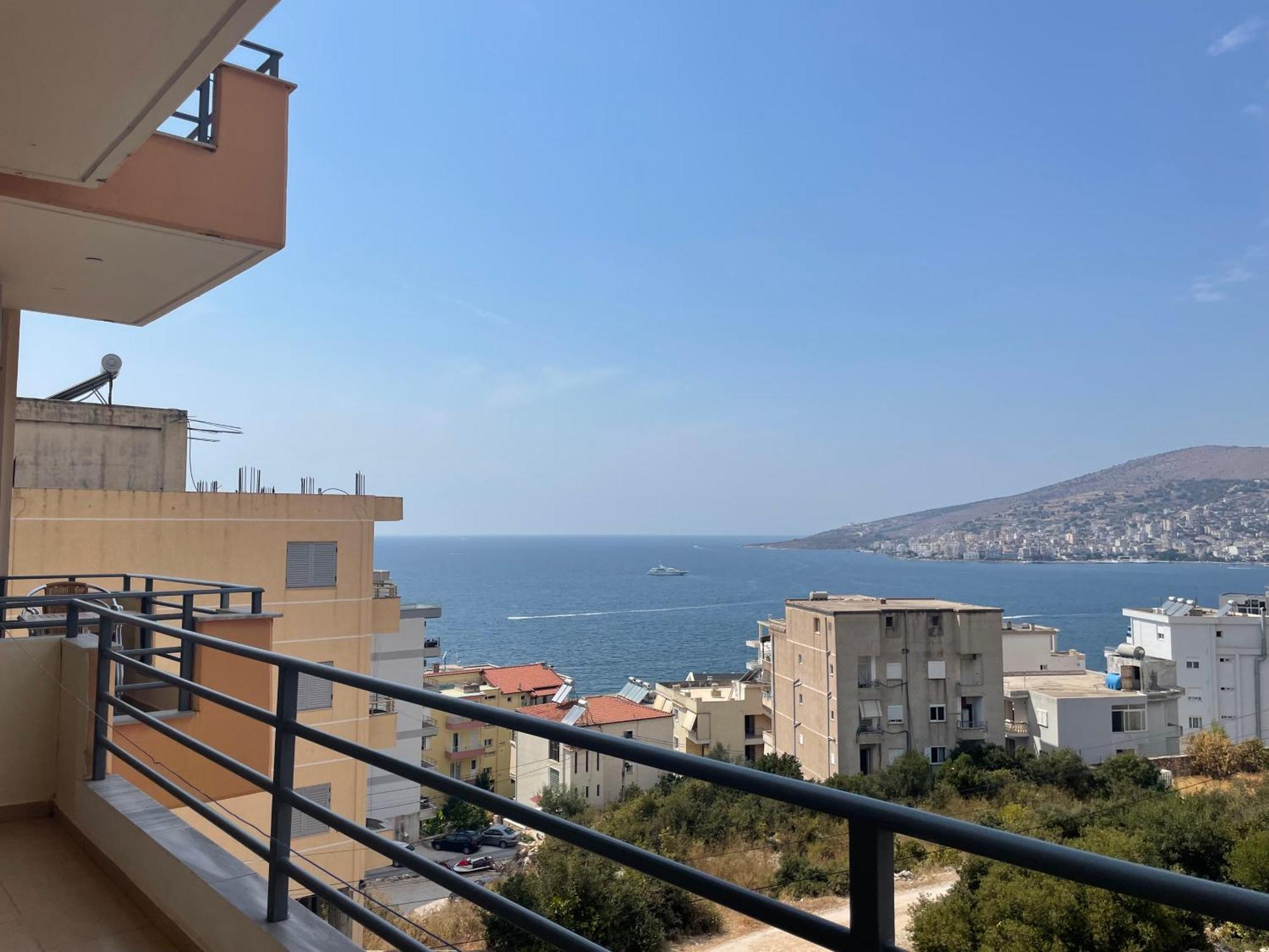 Honey Studios Sarandë Exterior foto